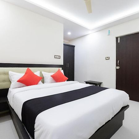 Super Capital O Choice Regal Suites Near Ragigudda Sri Prasanna Anjanayeswamy Temple Bangalore Exteriör bild